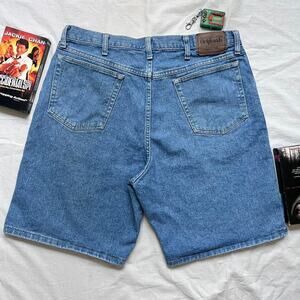 Vintage 90’s Wrangler Denim Short / Jorts - 36 - Light Wash